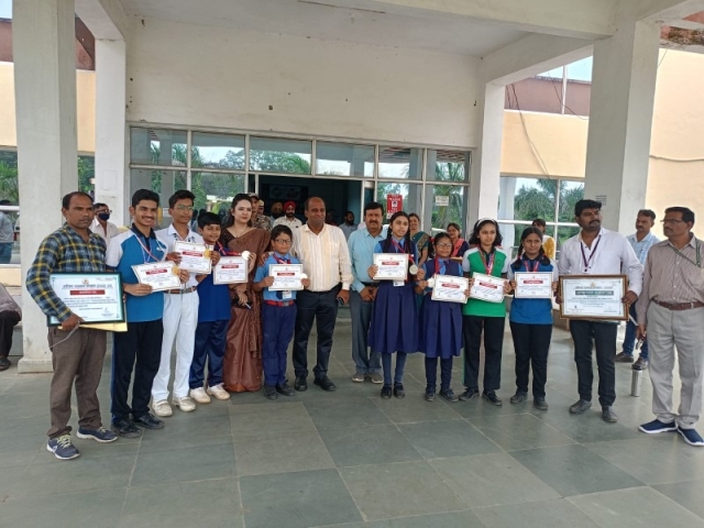 PSY Meritorious honor in Balaghat Collectorate